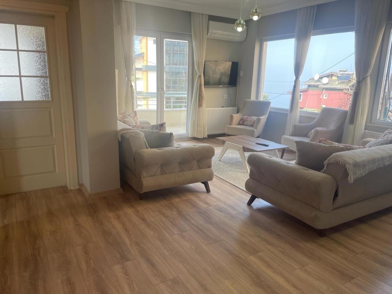 Yalova Apartments Buitenkant foto
