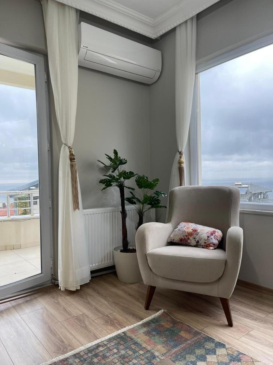 Yalova Apartments Buitenkant foto
