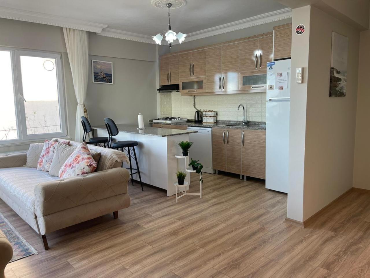 Yalova Apartments Buitenkant foto