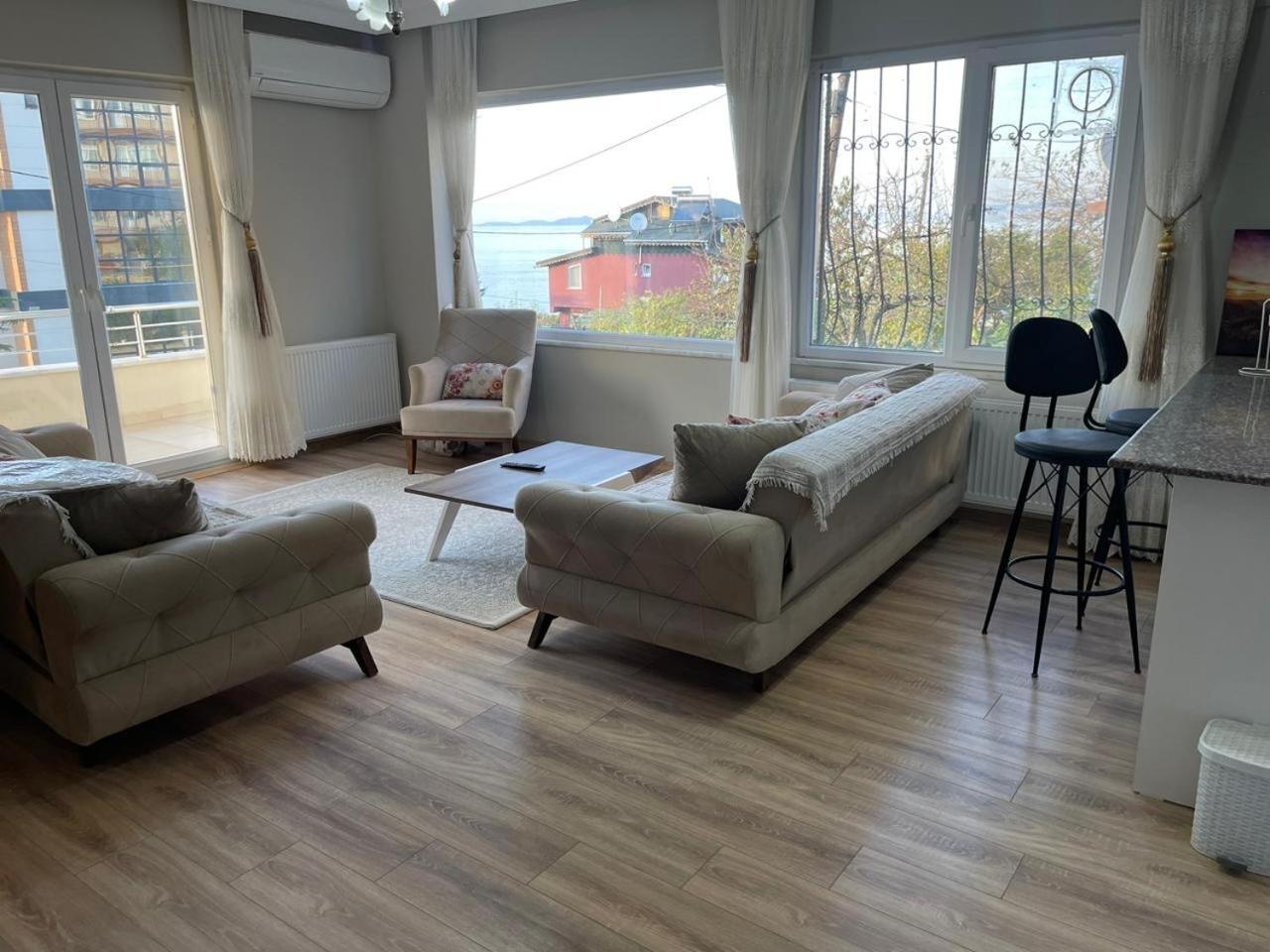 Yalova Apartments Buitenkant foto