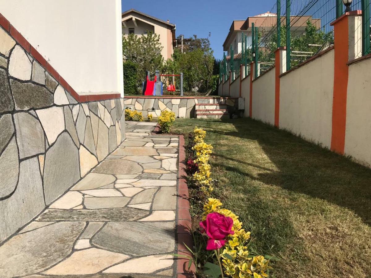 Yalova Apartments Buitenkant foto