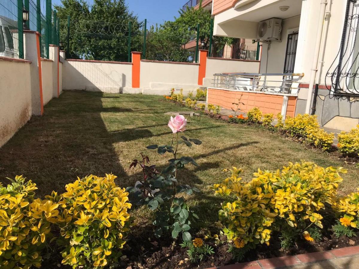 Yalova Apartments Buitenkant foto